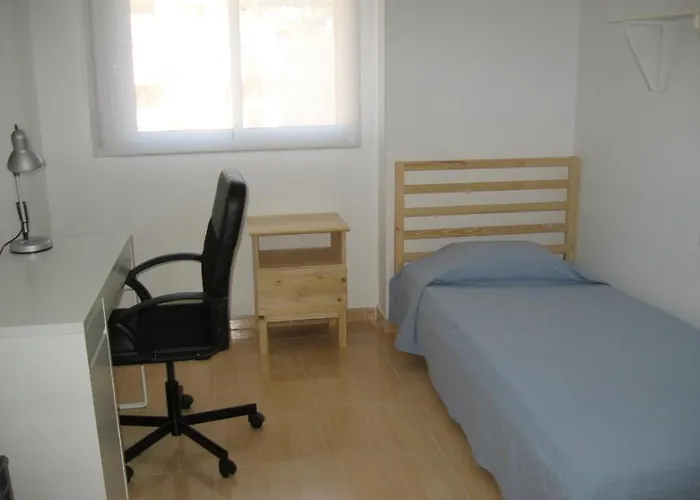 Appartamento Duplex Junto A Un Parque Tortosa
