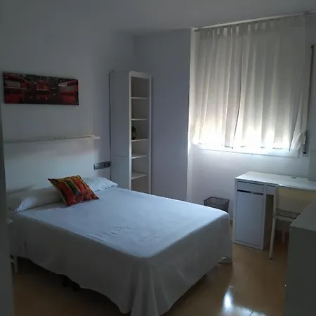 Duplex Junto A Un Parque Apartment Tortosa